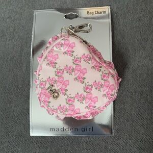 Madden Girl Heart Pouch Bag [Pink Bow/Coquette]
